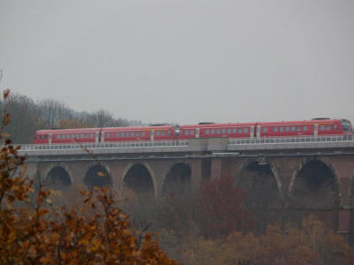 Schöner VT, vermutlich DB Regio AG, in Doppeltraktion